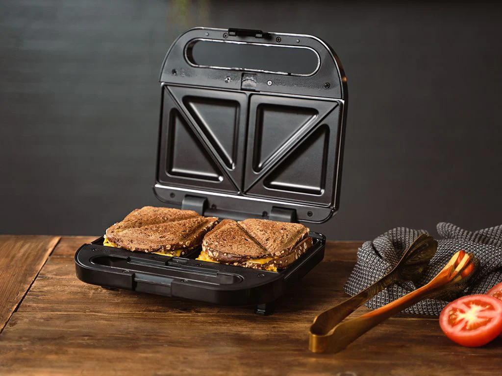 4-IN-1 SANDWICHMAKER - Image 4
